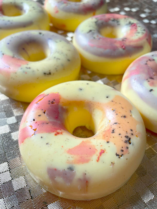 Donut Delight with Bubblegum Scent