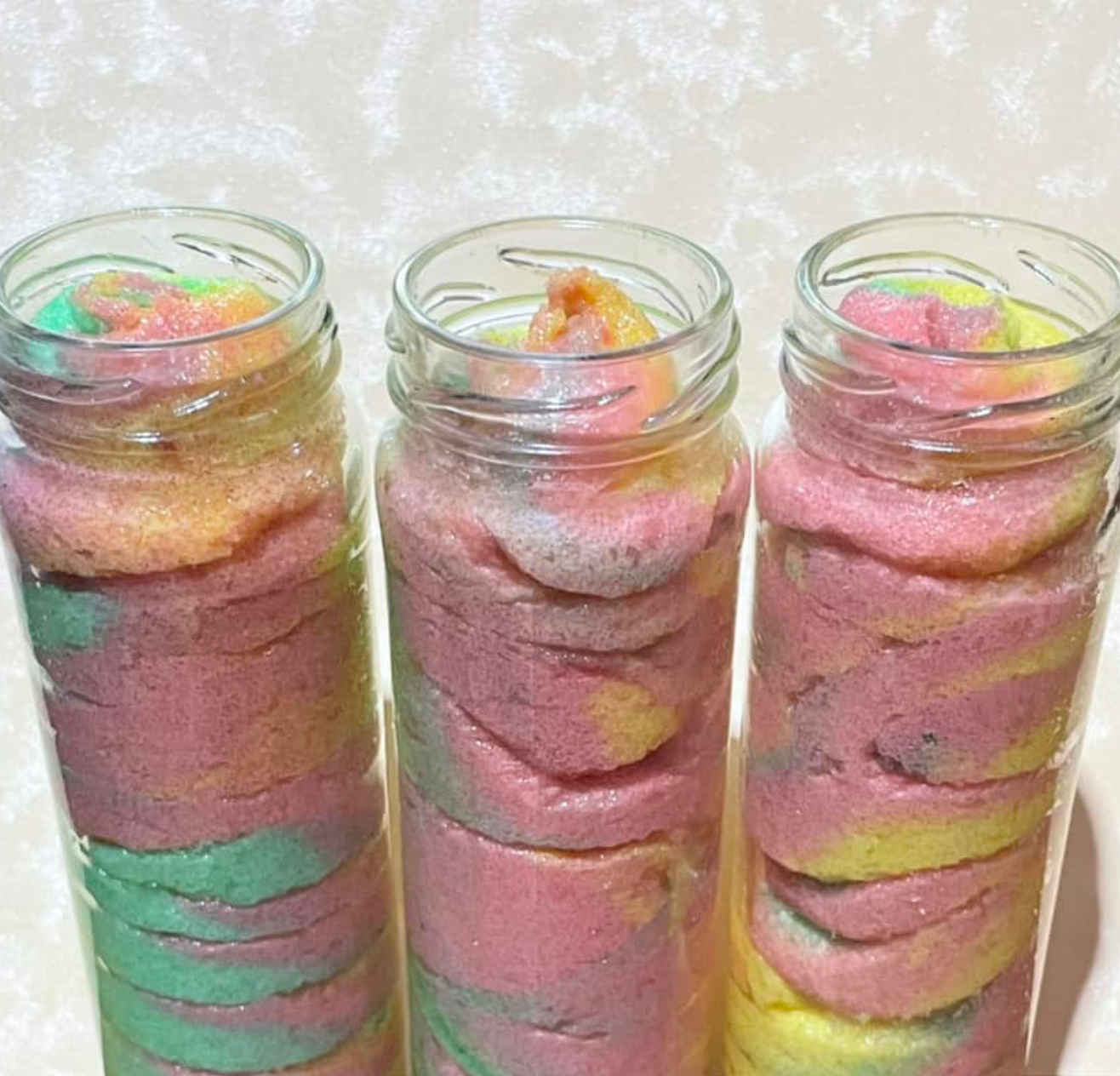 🌈✨ Sugar Rainbow Scrub: Bubblegum Bliss for Silky Skin! ✨🌈