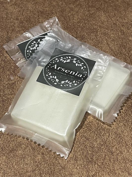Aloe & Coco Vanilla Berry Square Mini Bar Soaps (7g)